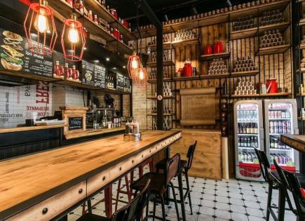 Коммерческая недвижимость за 900 000 евро в Барселоне, Испания