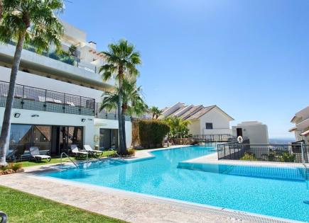 Таунхаус за 975 000 евро в Испании