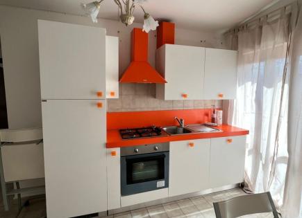 Квартира за 48 000 евро в Скалее, Италия
