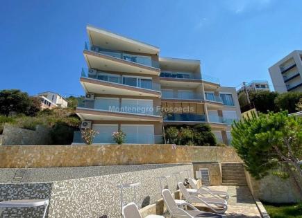 Квартира за 280 000 евро в Добра Воде, Черногория