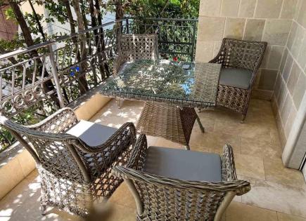 Квартира за 280 000 евро в Бечичи, Черногория