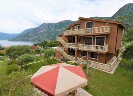 Дом за 1 400 000 евро в Рисане, Черногория