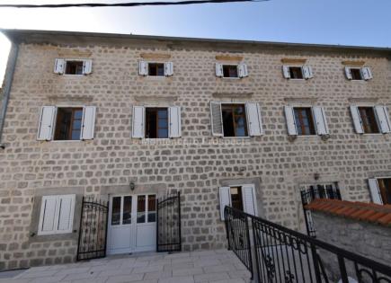 Дом за 1 350 000 евро в Столиве, Черногория