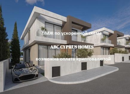 Вилла за 440 000 евро в Хлораке, Кипр
