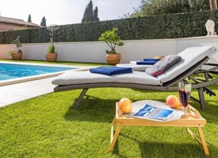 Вилла за 1 610 000 евро в Ровини, Хорватия