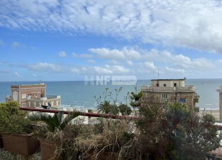 Квартира за 1 240 000 евро в Италии