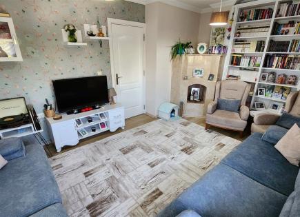 Квартира за 238 000 евро в Ларе, Турция