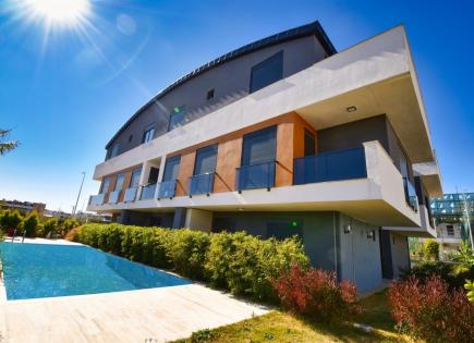 Квартира за 237 000 евро в Ларе, Турция