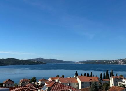 Отель, гостиница за 595 000 евро на Чиово, Хорватия