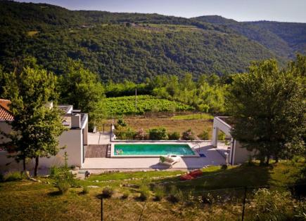 Вилла в Мотовуне, Хорватия (цена по запросу)