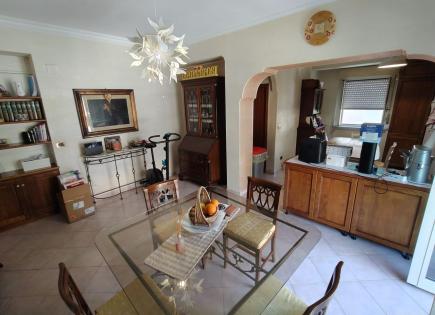 Квартира за 85 000 евро в Скалее, Италия