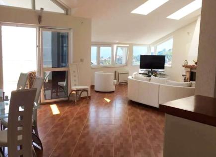 Квартира за 320 000 евро в Столиве, Черногория