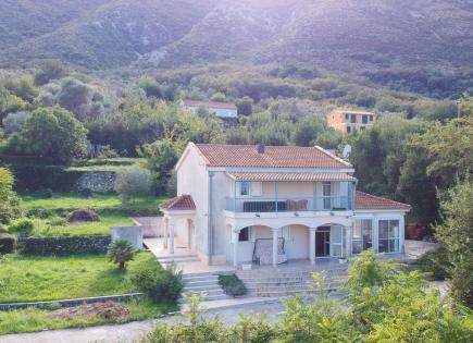 Дом за 1 260 000 евро в Прчани, Черногория