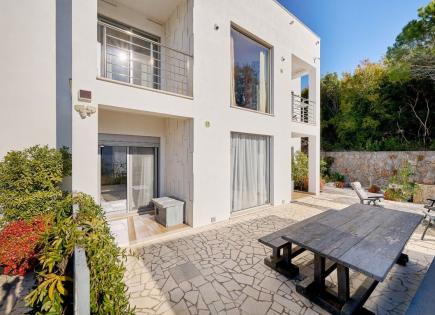 Дом за 475 000 евро в Кримовице, Черногория