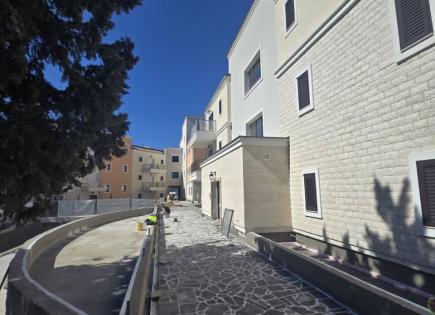 Квартира за 269 000 евро в Тивате, Черногория