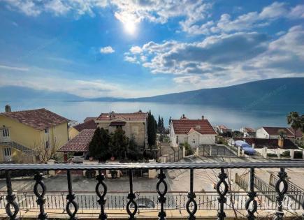 Квартира за 315 000 евро в Херцег-Нови, Черногория