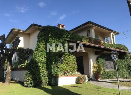 Вилла за 4 500 000 евро в Форте деи Марми, Италия