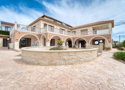 Вилла за 3 200 000 евро в Лимасоле, Кипр