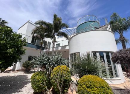 Вилла за 1 700 000 евро в Лимасоле, Кипр