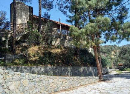 Вилла за 450 000 евро в Лимасоле, Кипр