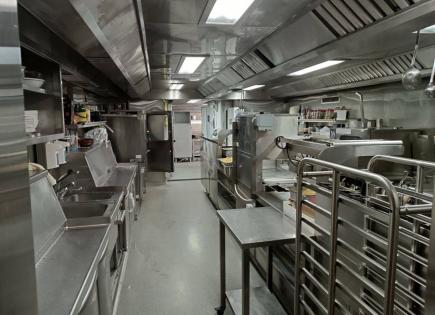 Кафе, ресторан за 385 000 евро в Лимасоле, Кипр