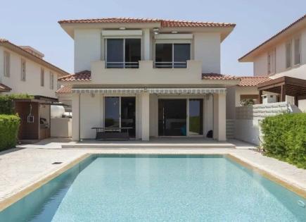 Вилла за 2 290 000 евро в Ларнаке, Кипр