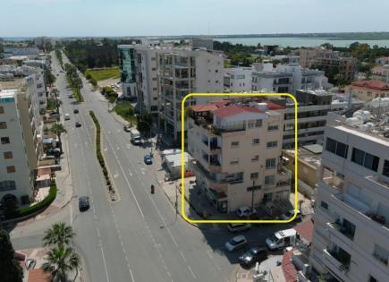 Коммерческая недвижимость за 942 000 евро в Ларнаке, Кипр