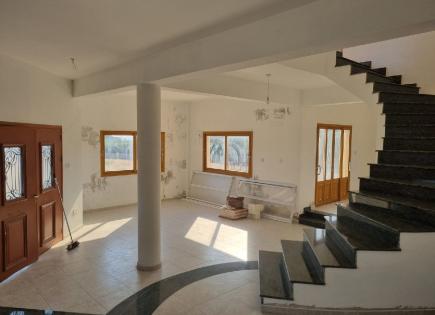 Вилла за 1 700 000 евро в Пафосе, Кипр