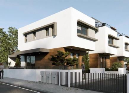 Таунхаус за 285 000 евро в Ларнаке, Кипр