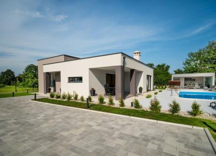 Вилла за 650 000 евро в Лабине, Хорватия