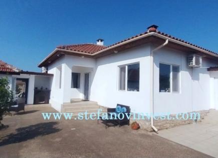 Вилла за 147 000 евро в Гурково, Болгария