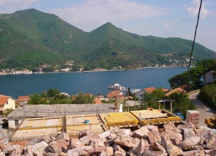 Земля за 385 000 евро в Каменари, Черногория