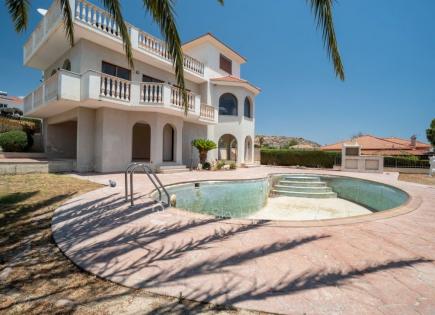 Вилла за 1 300 000 евро в Лимасоле, Кипр