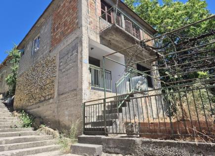 Дом за 150 000 евро в Улцине, Черногория