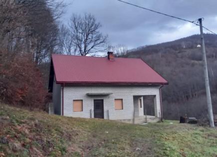 Дом за 200 000 евро в Мойковаце, Черногория