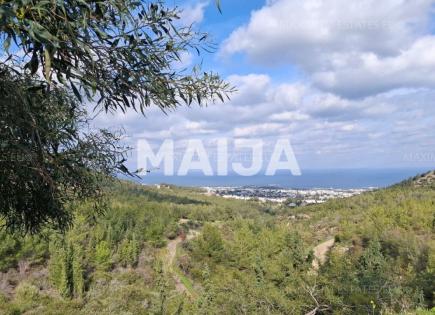 Земля за 145 391 евро в Кирении, Кипр