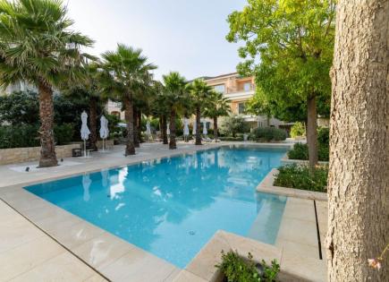 Апартаменты за 1 700 000 евро в Херцег-Нови, Черногория