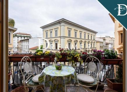 Апартаменты за 1 100 000 евро во Флоренции, Италия