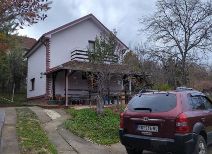 Дом за 105 000 евро в Врнячка-Бане, Сербия