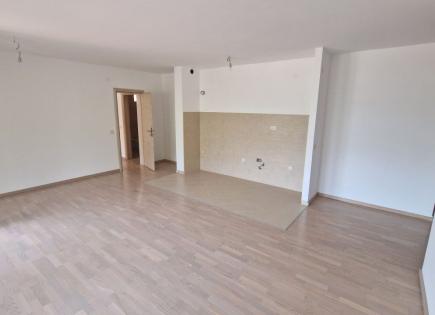 Квартира за 262 000 евро в Бечичи, Черногория