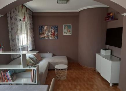 Шале за 1 200 евро за месяц в Ориуэла Коста, Испания