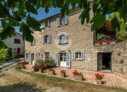 Дом за 640 000 евро в Италии