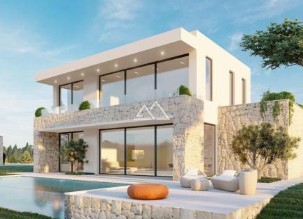 Вилла за 1 500 000 евро в Черногории