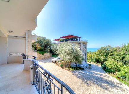 Апартаменты за 240 000 евро в Петроваце, Черногория