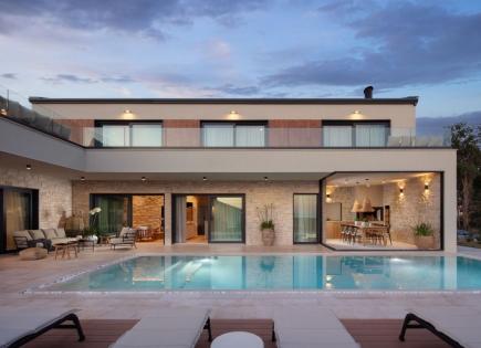 Вилла в Тиняне, Хорватия (цена по запросу)