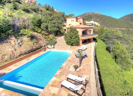 Вилла за 5 950 000 евро в Теуль-сюр-Мер, Франция