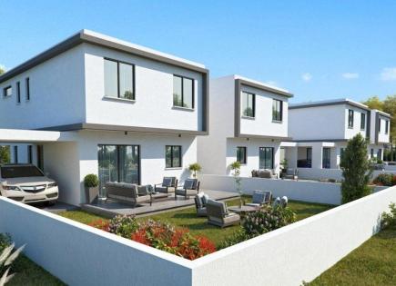 Квартира за 330 000 евро в Ларнаке, Кипр