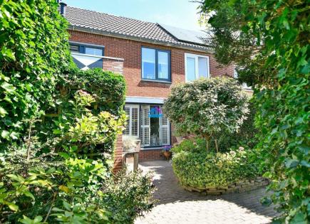 Дом за 549 000 евро в Нидерландах