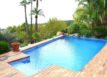 Вилла за 2 100 000 евро в Испании