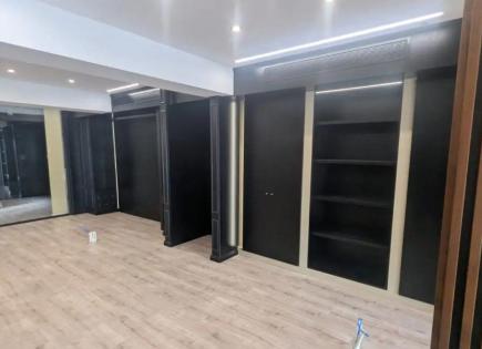 Офис за 2 500 евро за месяц в Агиос Георгиосе, Кипр